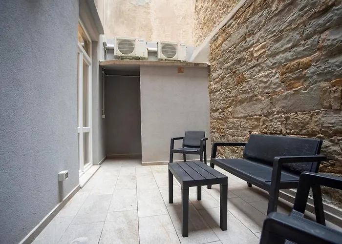 Apartment Cereria 6 - In Centro Con Corte Interna Privata